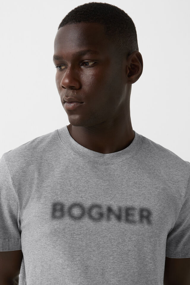 254-5808-6604-017_s01_life_detail_01_b2c_1756822975