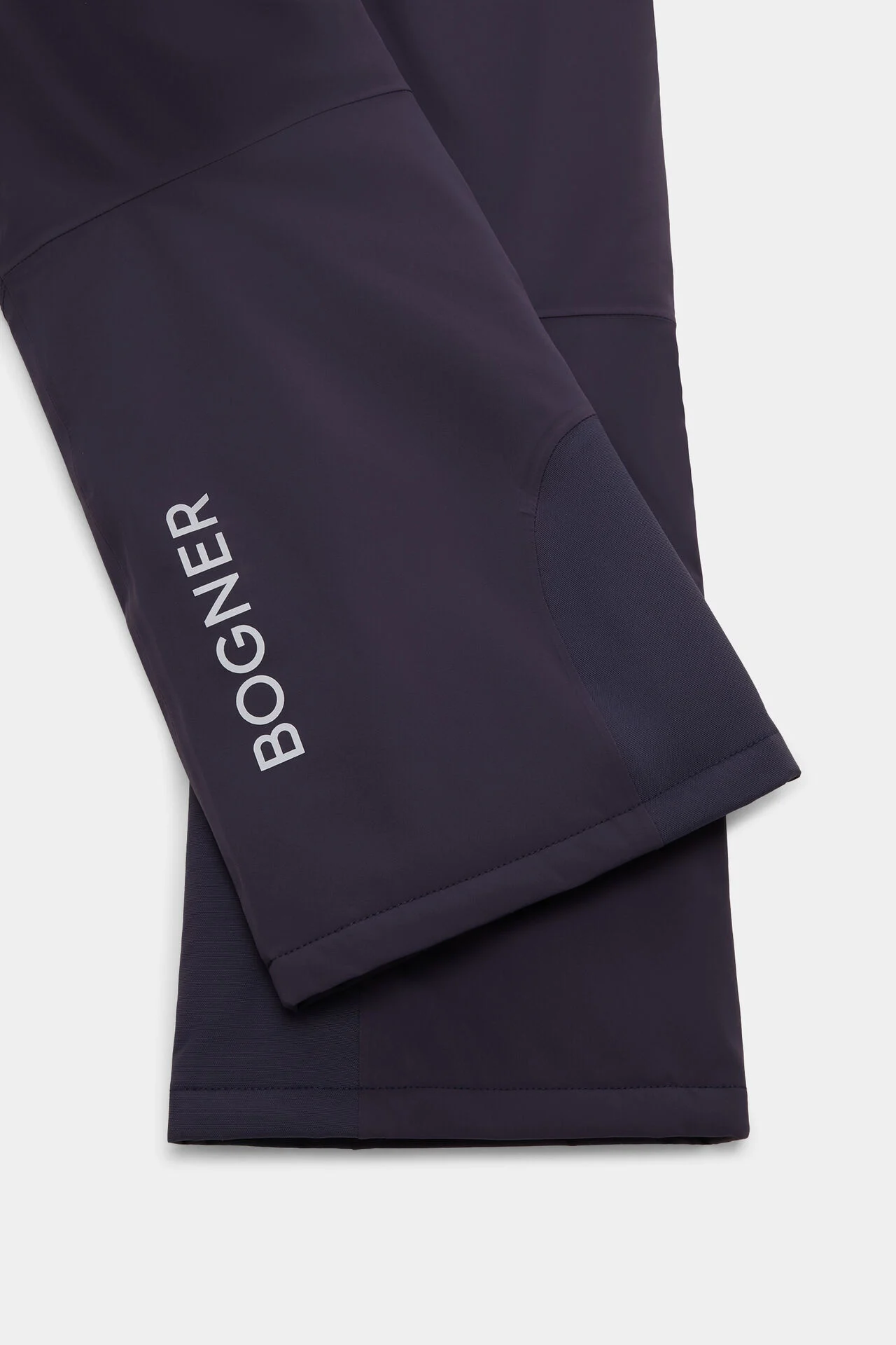 254-1550-6269-464_s01_still_detail_01_b2c_1758296371