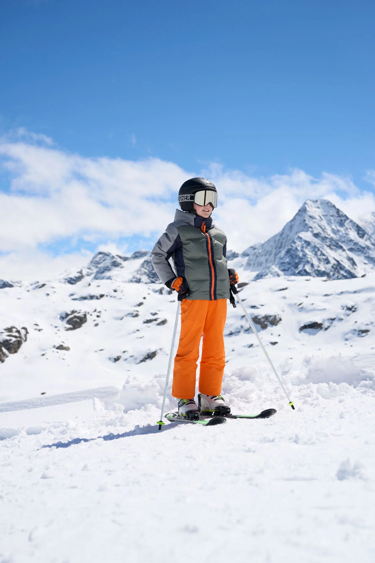 254-1550-6269-720_s01_life_mood_02_b2c_1759415914