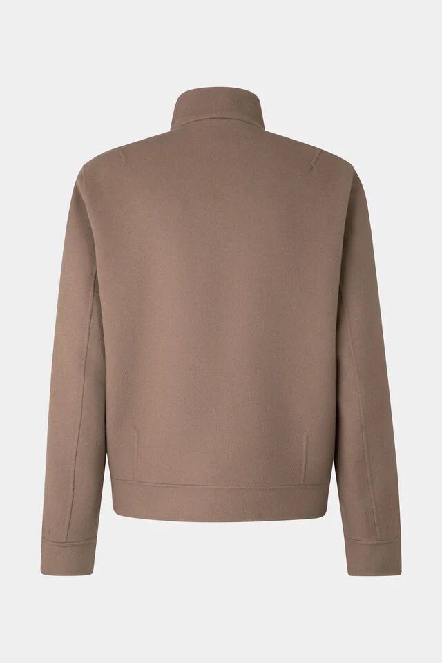 262-3817-9752-816_s01_bust_back_01_b2c_1764005773