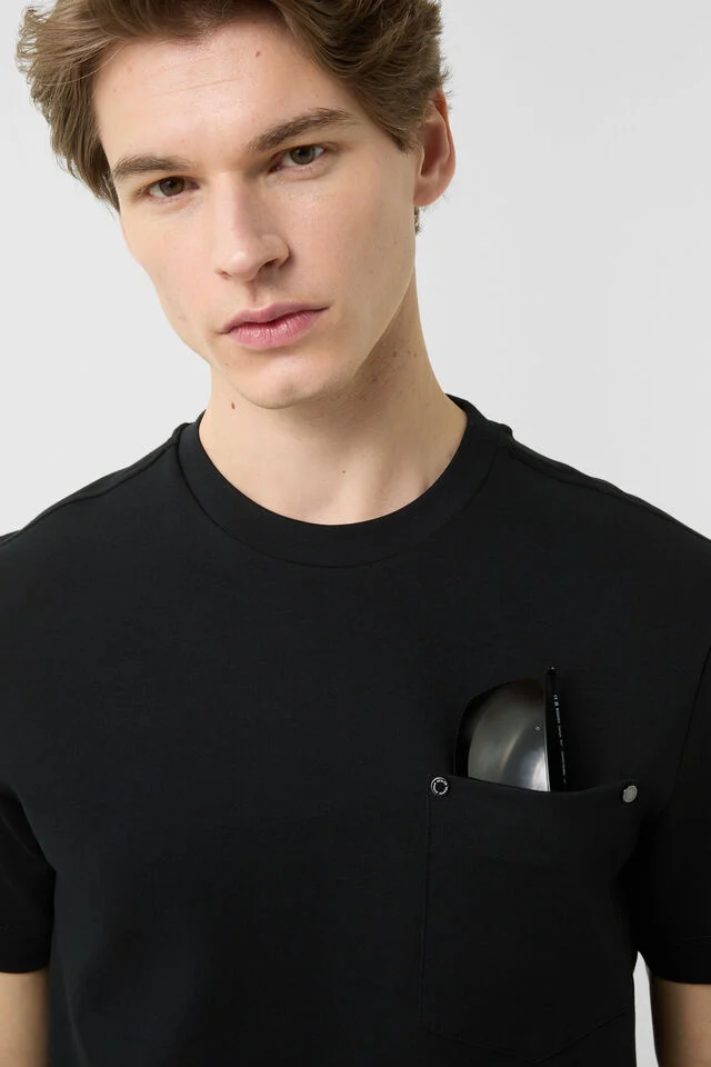 262-5818-1046-026_s01_life_detail_01_b2c_1764231507