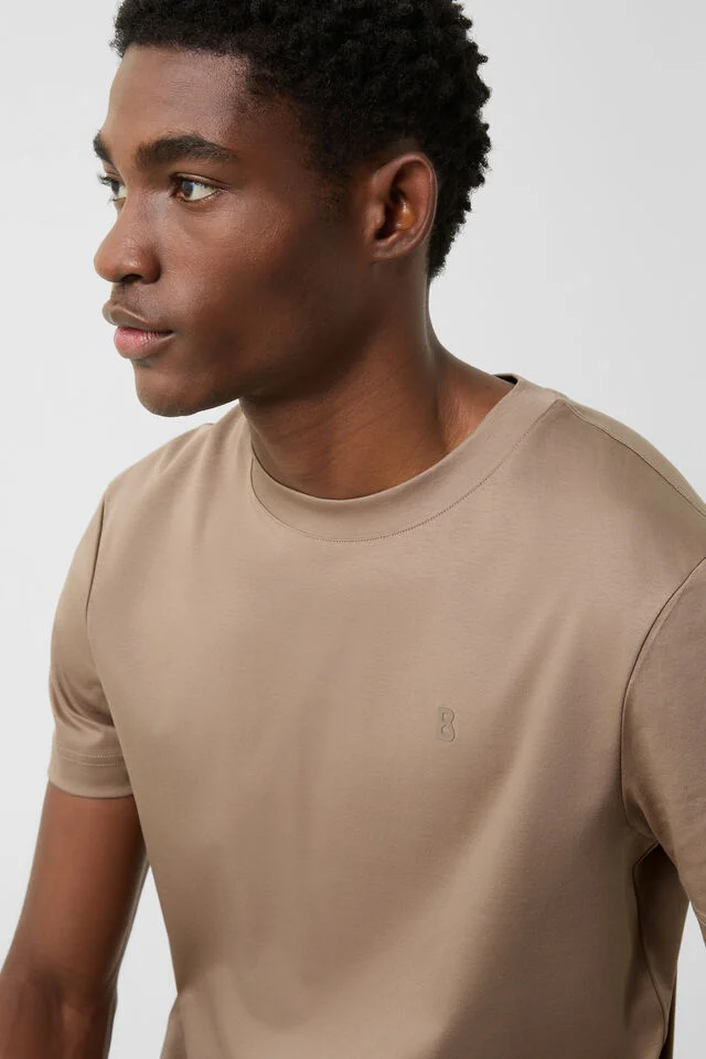 262-5819-9178-816_s01_life_detail_01_b2c_1764232565