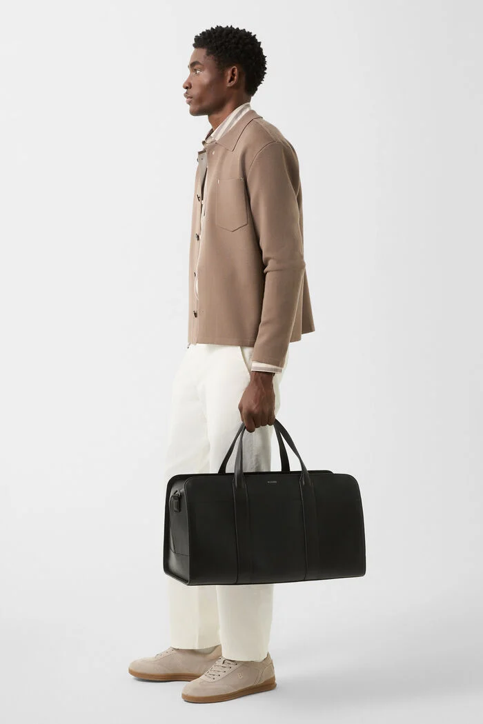 262-8831-1222-816_s01_life_outfit_01_b2c_1764319862