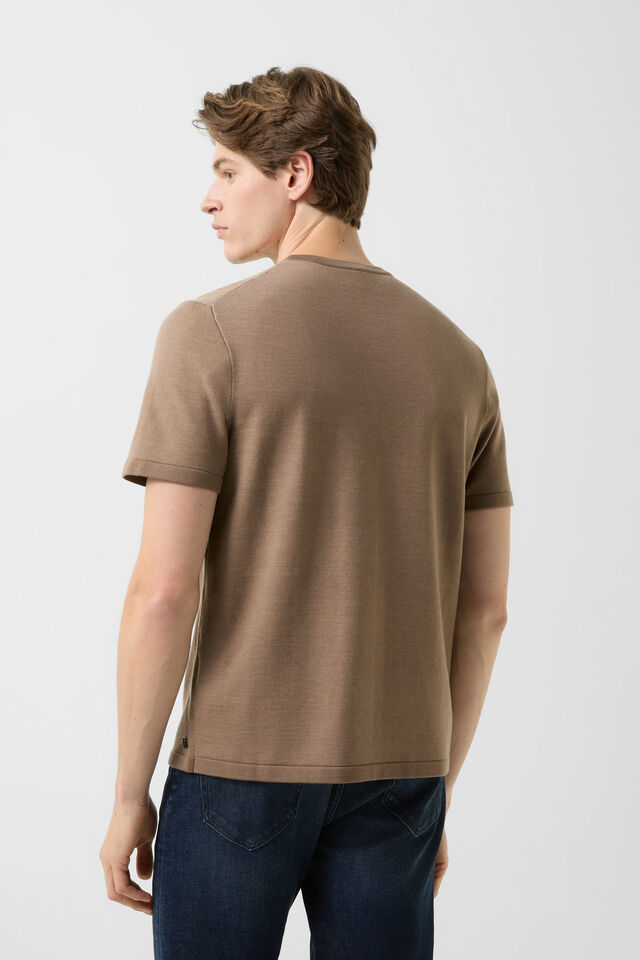 262-8838-1222-816_s01_life_backtop_01_b2c_1764669757