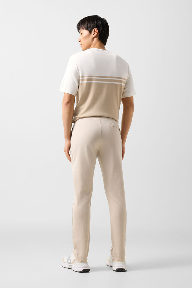 262-1879-9497-758_s01_life_back_01_b2c_1774018723