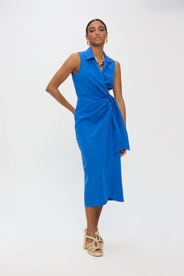 Linen Dress with Shirt Collar and Side Knot